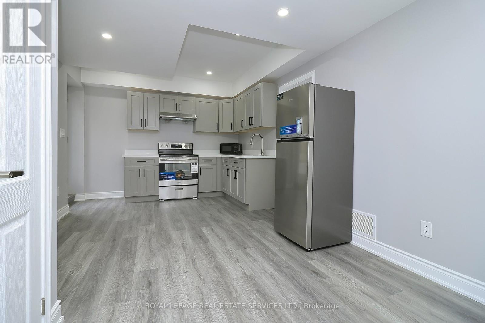 












BASEMENT - 3188 PRESERVE DRIVE

,
Oakville,




Ontario
L6M0V9

