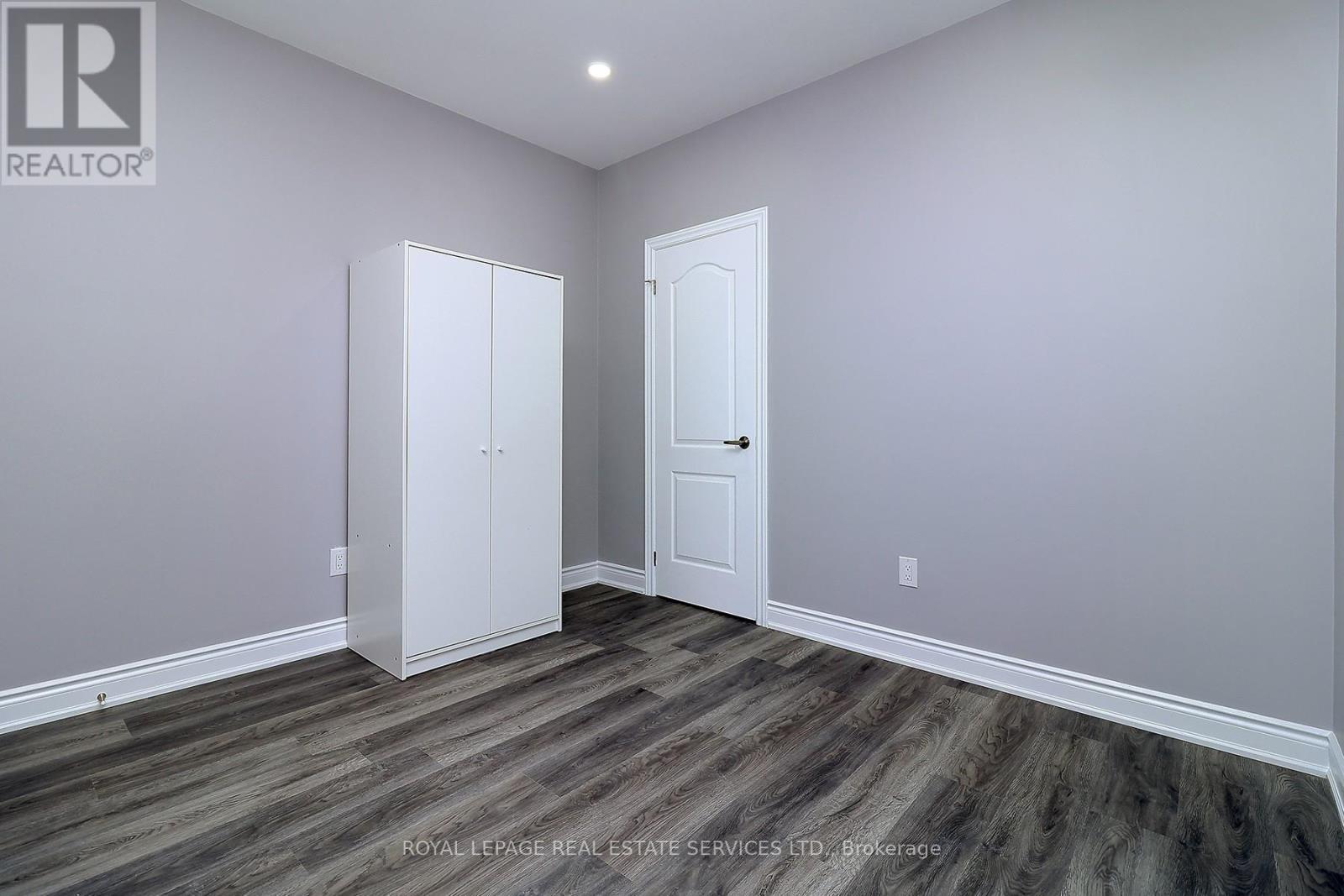 












BASEMENT - 3188 PRESERVE DRIVE

,
Oakville,




Ontario
L6M0V9

