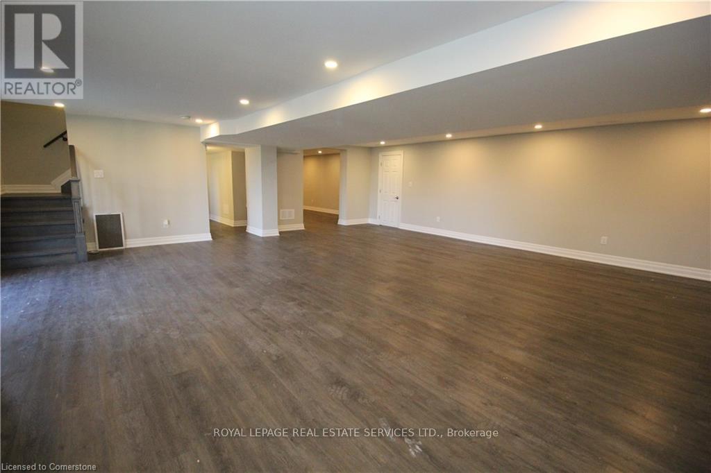 












31 GLOVER ROAD

,
Hamilton,




Ontario
L8W3S8

