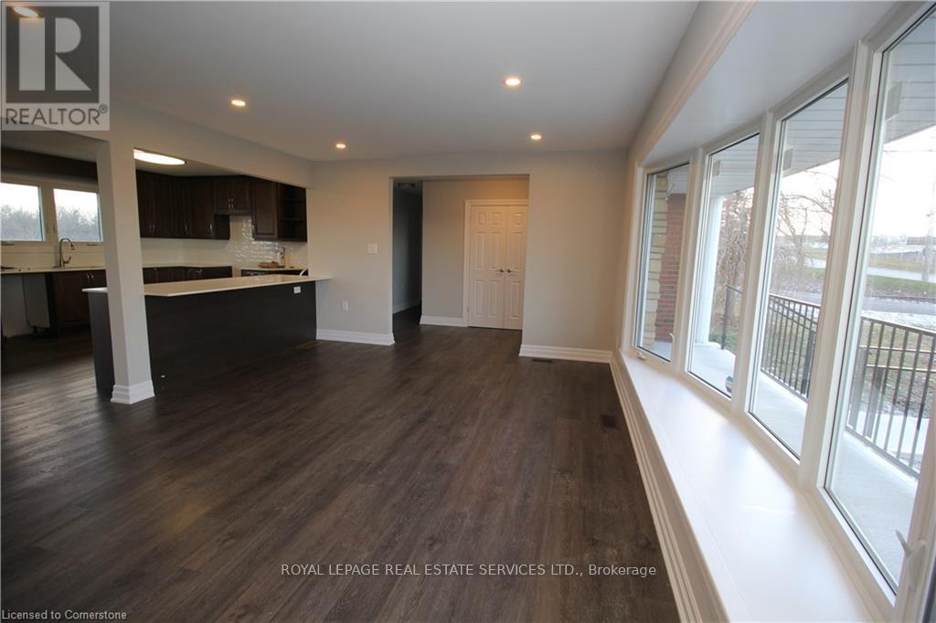 












31 GLOVER ROAD

,
Hamilton,




Ontario
L8W3S8

