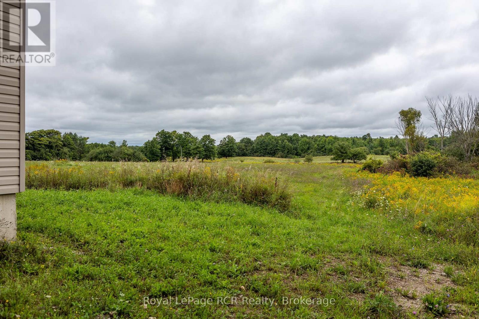 












797139 EAST BACK LINE

,
Chatsworth,




Ontario
N0H1R0

