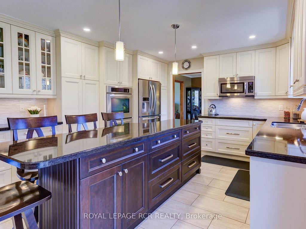 









117


Birch

Grove,
Shelburne,




ON
L9V 2W3

