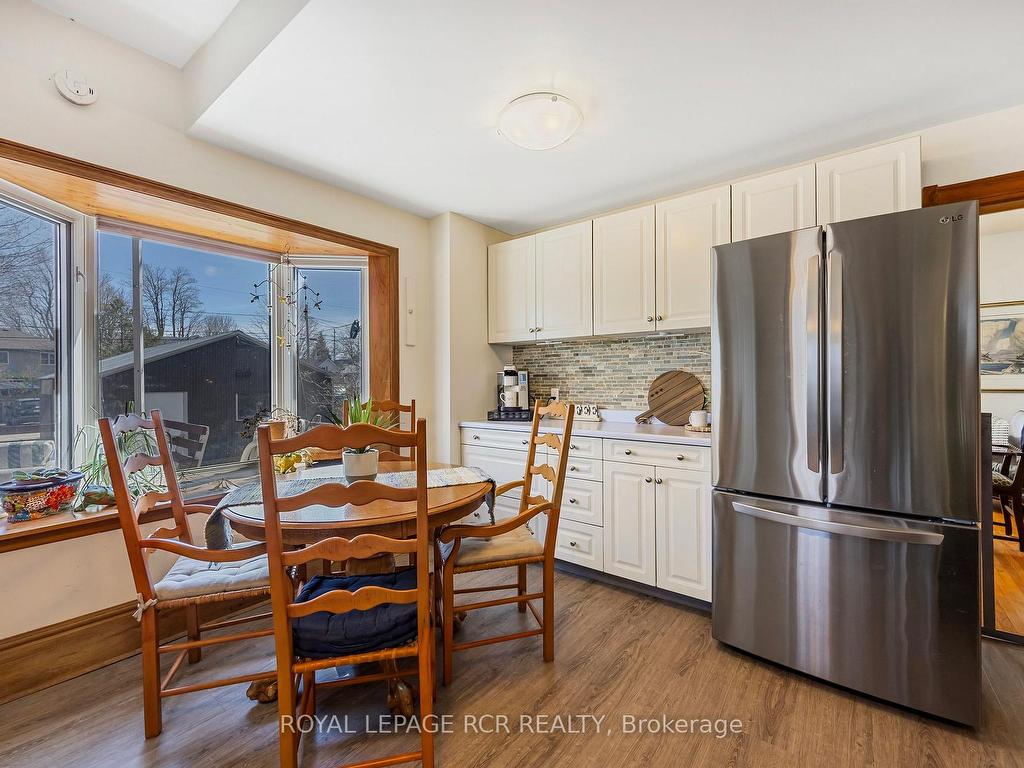 









317


Main

Street East,
Shelburne,




ON
L9V 2Y7

