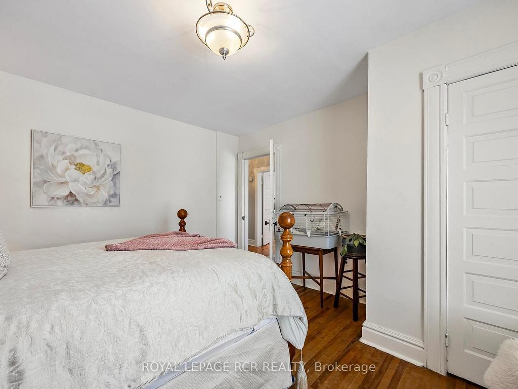 









317


Main

Street East,
Shelburne,




ON
L9V 2Y7

