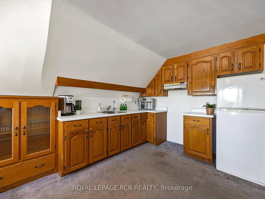 









317


Main

Street East,
Shelburne,




ON
L9V 2Y7

