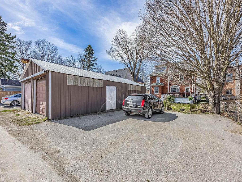 









317


Main

Street East,
Shelburne,




ON
L9V 2Y7

