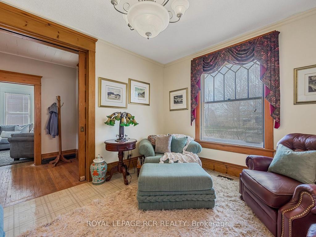 









317


Main

Street East,
Shelburne,




ON
L9V 2Y7

