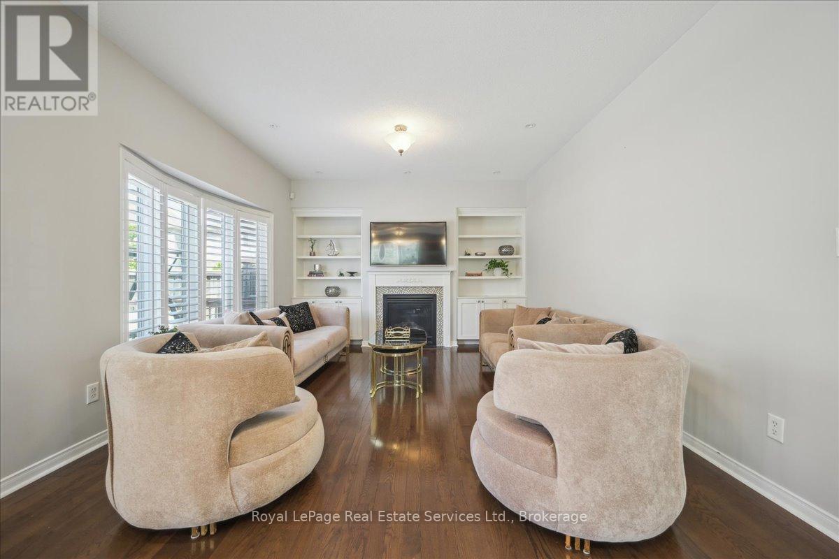 












4737 DEFOREST CRESCENT

,
Burlington (Alton),




Ontario
L7M0K1

