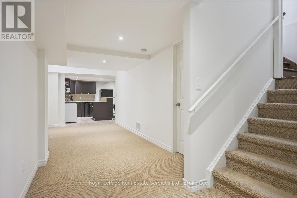 












4737 DEFOREST CRESCENT

,
Burlington (Alton),




Ontario
L7M0K1

