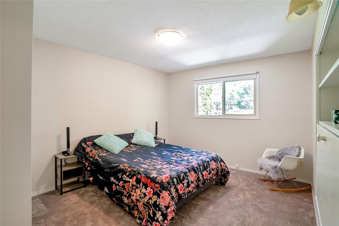 









1095


Toovey

Road,
Kelowna,




BC
V1X 6R2

