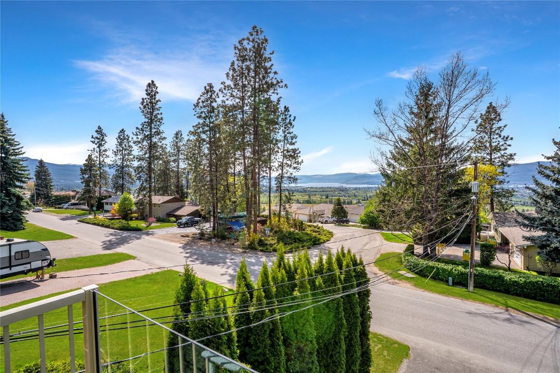 









1095


Toovey

Road,
Kelowna,




BC
V1X 6R2

