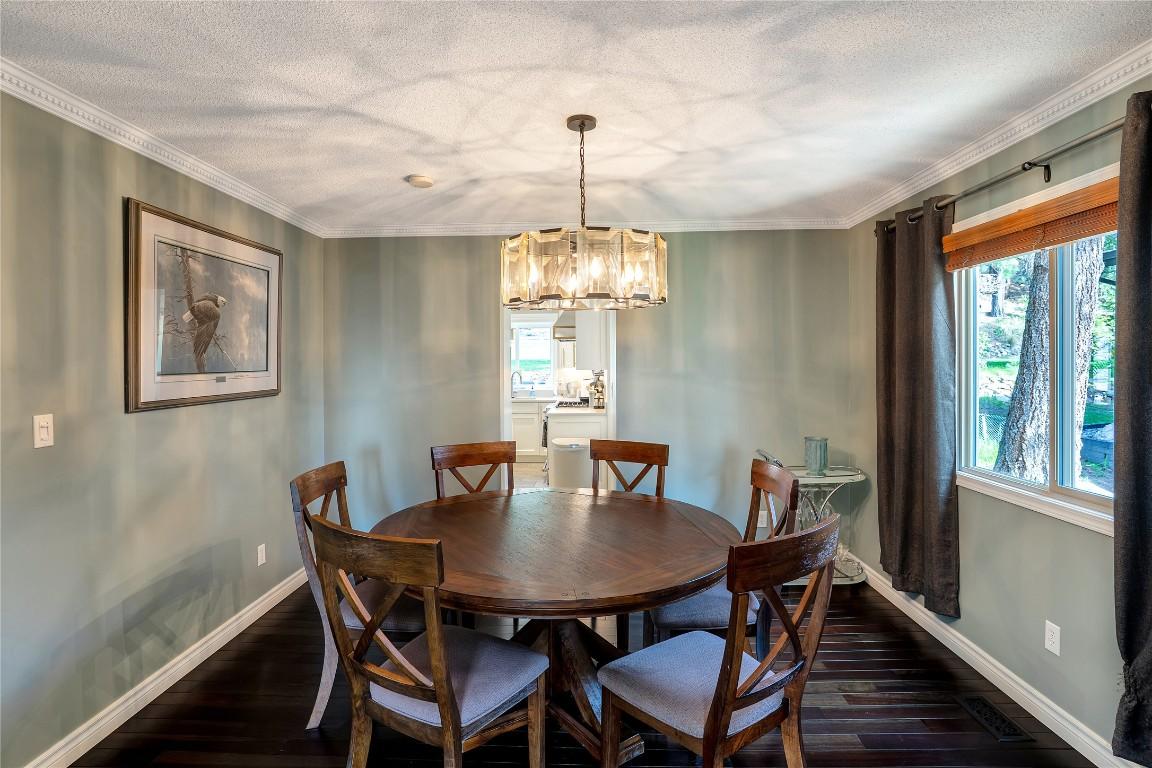 









1095


Toovey

Road,
Kelowna,




BC
V1X 6R2

