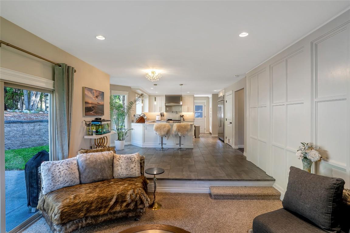 









1095


Toovey

Road,
Kelowna,




BC
V1X 6R2

