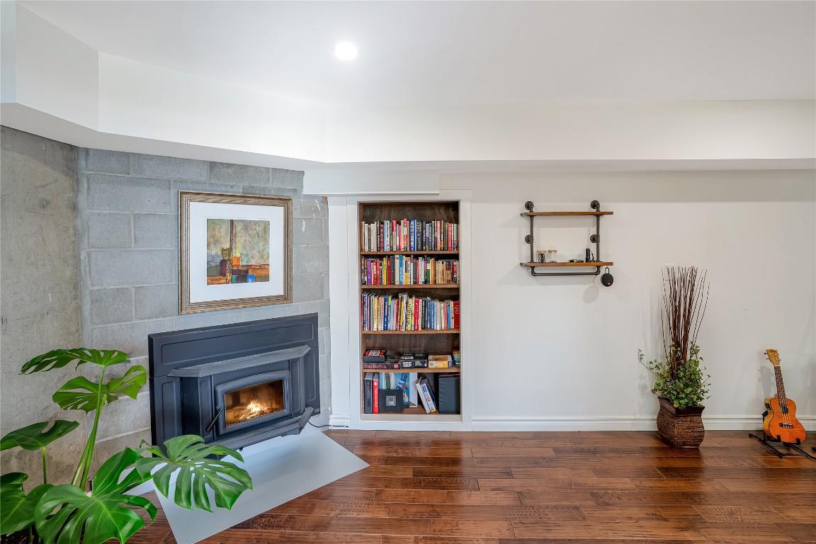 









1095


Toovey

Road,
Kelowna,




BC
V1X 6R2


