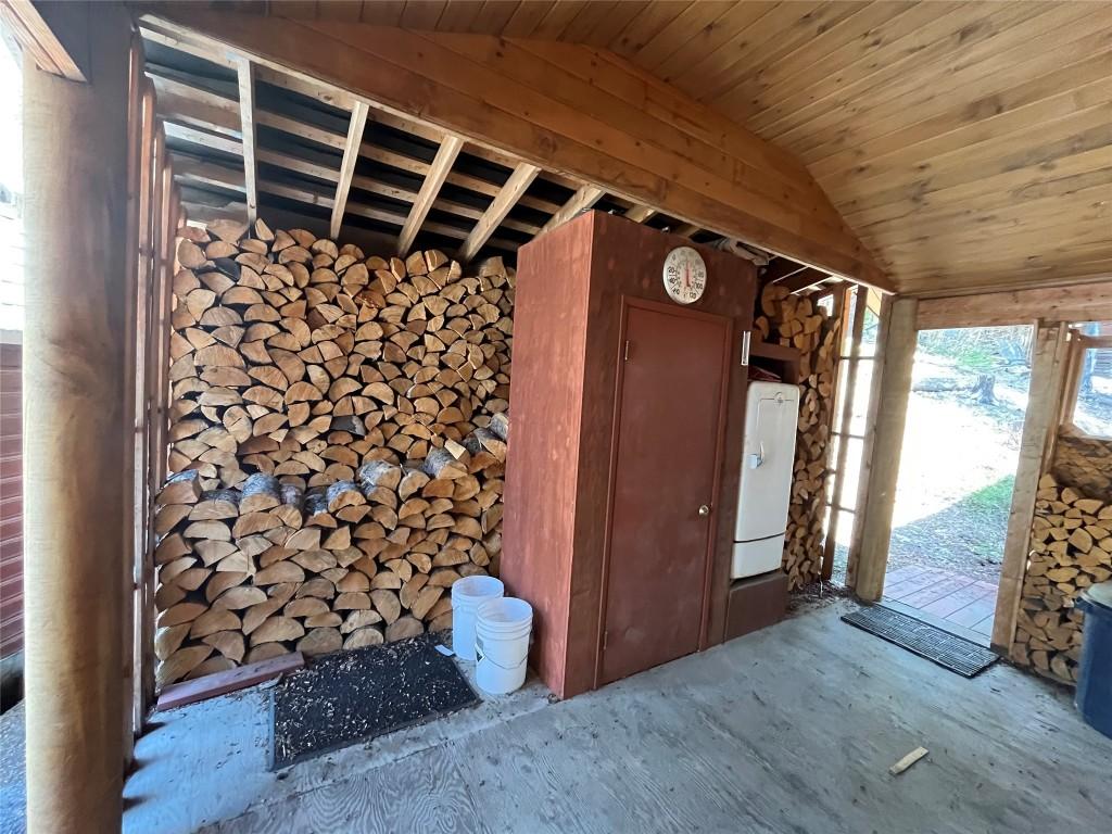 









2701


Peachland Forestry Service

Road,
Peachland,




BC
o0o 0o0

