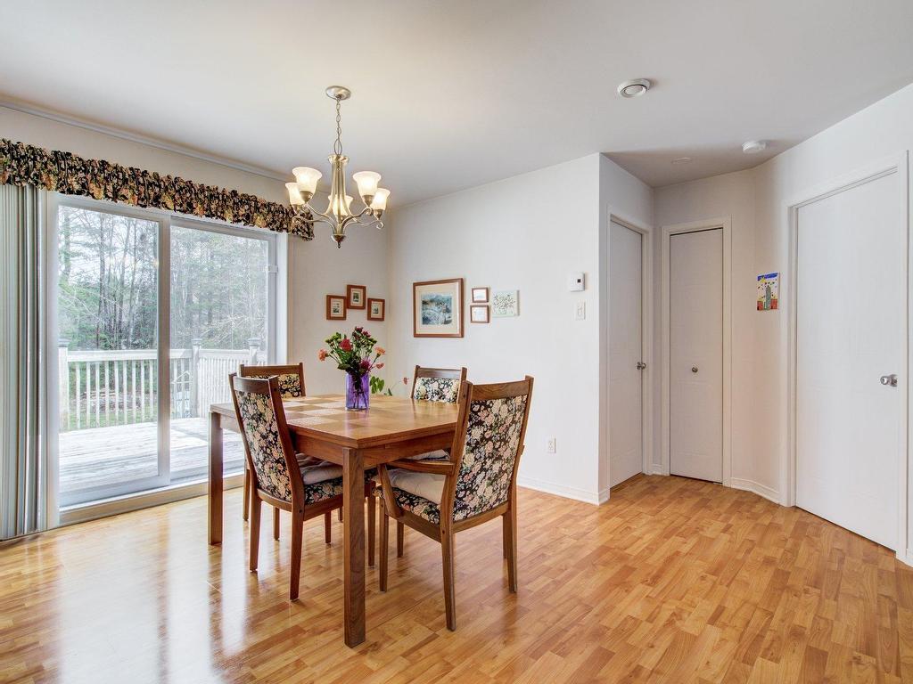 









567


Rue de l'Aviateur

,
Saint-Lin/Laurentides,




QC
J5M2K9

