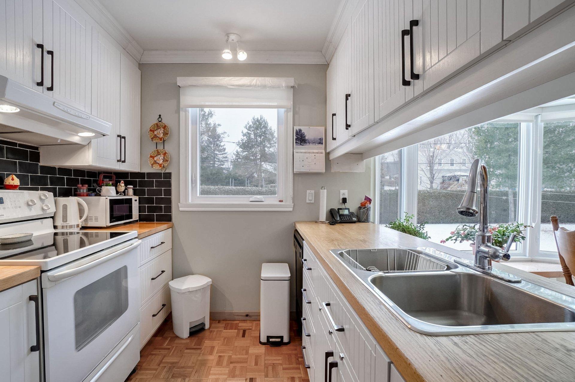 









115


Rue Empain

,
Oka,




QC
J0N1E0

