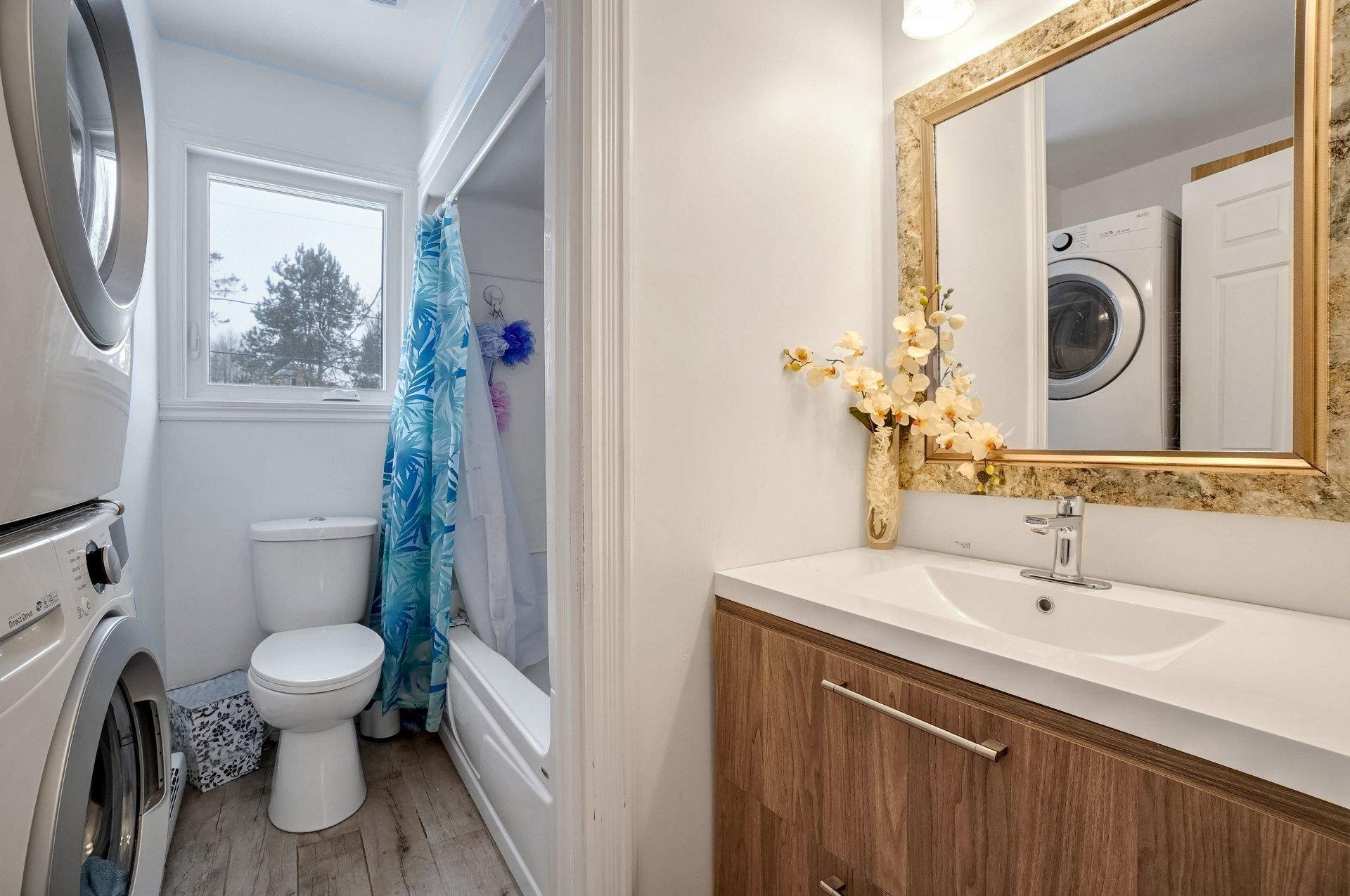









115


Rue Empain

,
Oka,




QC
J0N1E0

