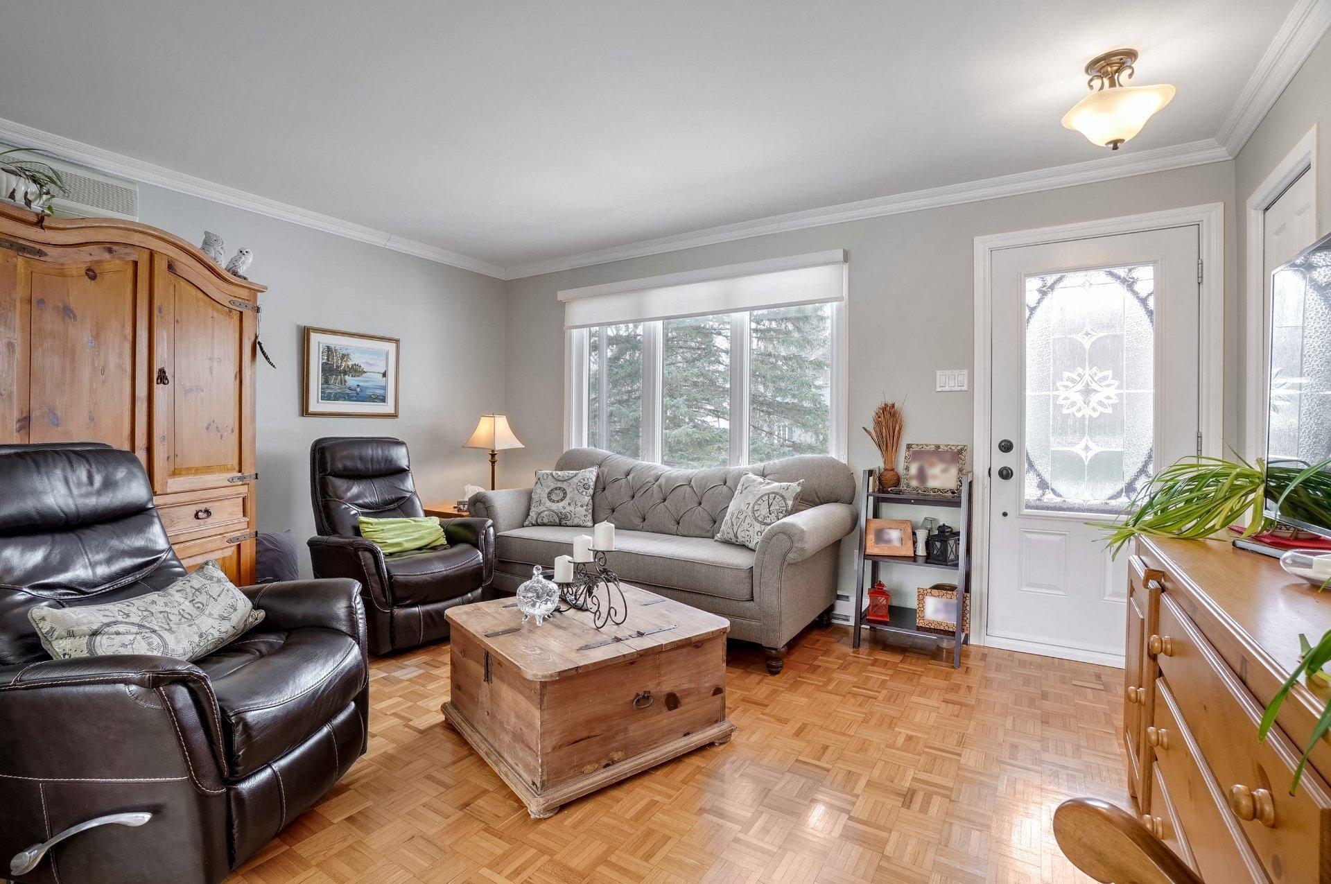 









115


Rue Empain

,
Oka,




QC
J0N1E0

