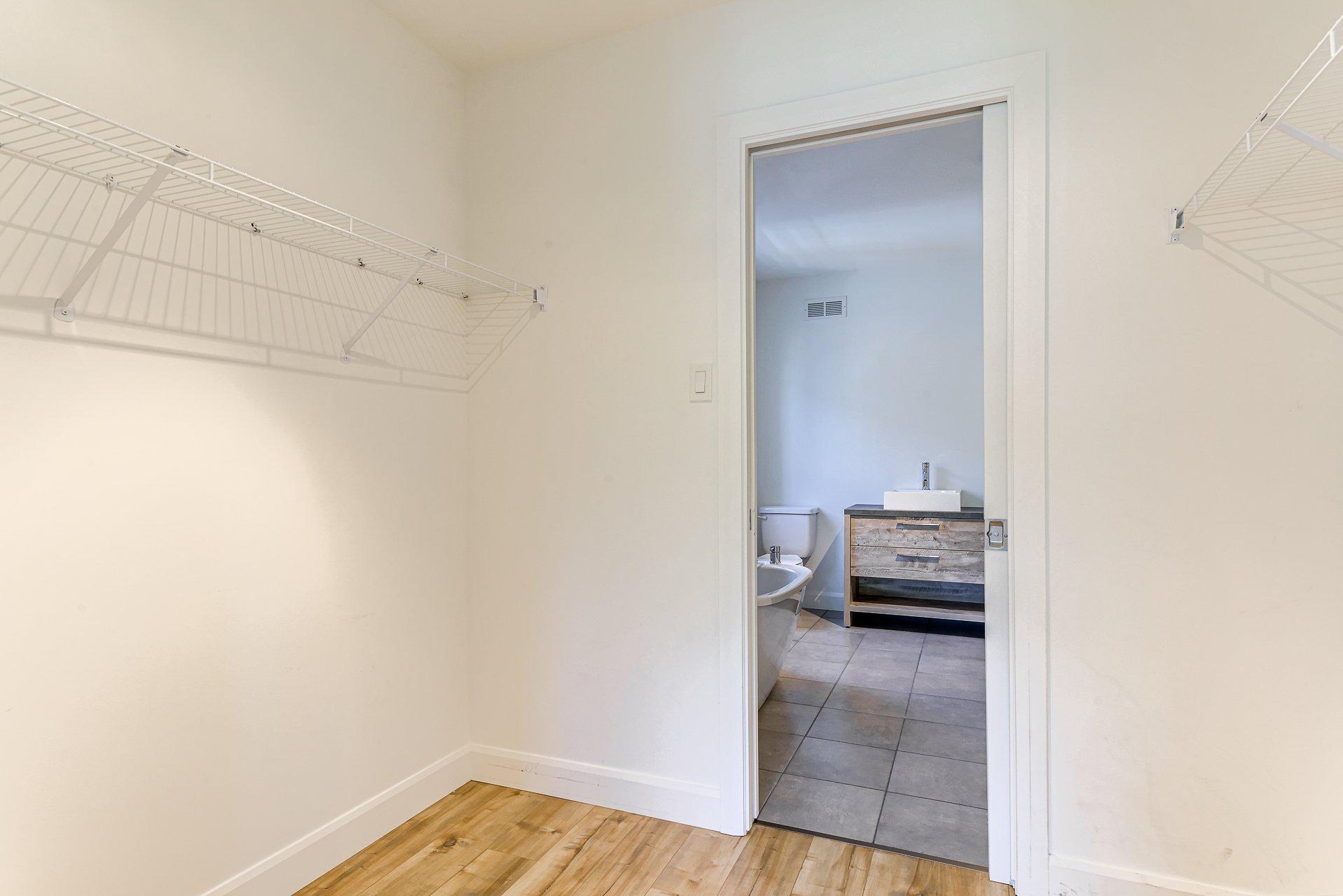









3309A


Ch. St-Louis

,
Québec (Sainte-Foy/Sillery/Cap-Rouge),




QC
G1W3A7

