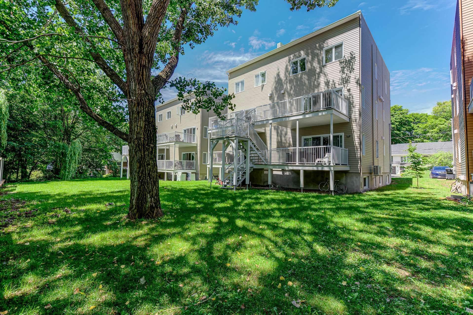 









3309A


Ch. St-Louis

,
Québec (Sainte-Foy/Sillery/Cap-Rouge),




QC
G1W3A7

