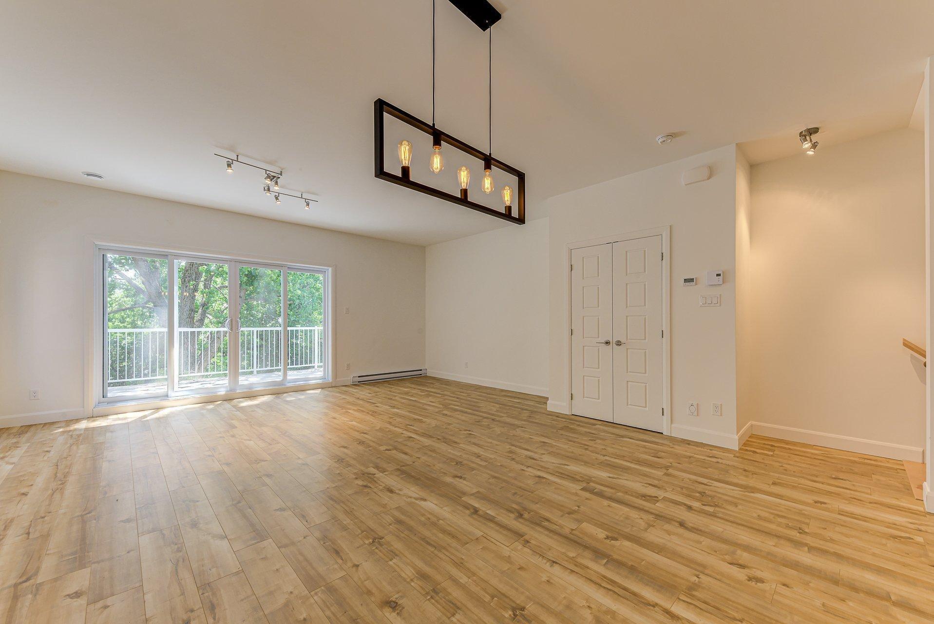 









3309A


Ch. St-Louis

,
Québec (Sainte-Foy/Sillery/Cap-Rouge),




QC
G1W3A7

