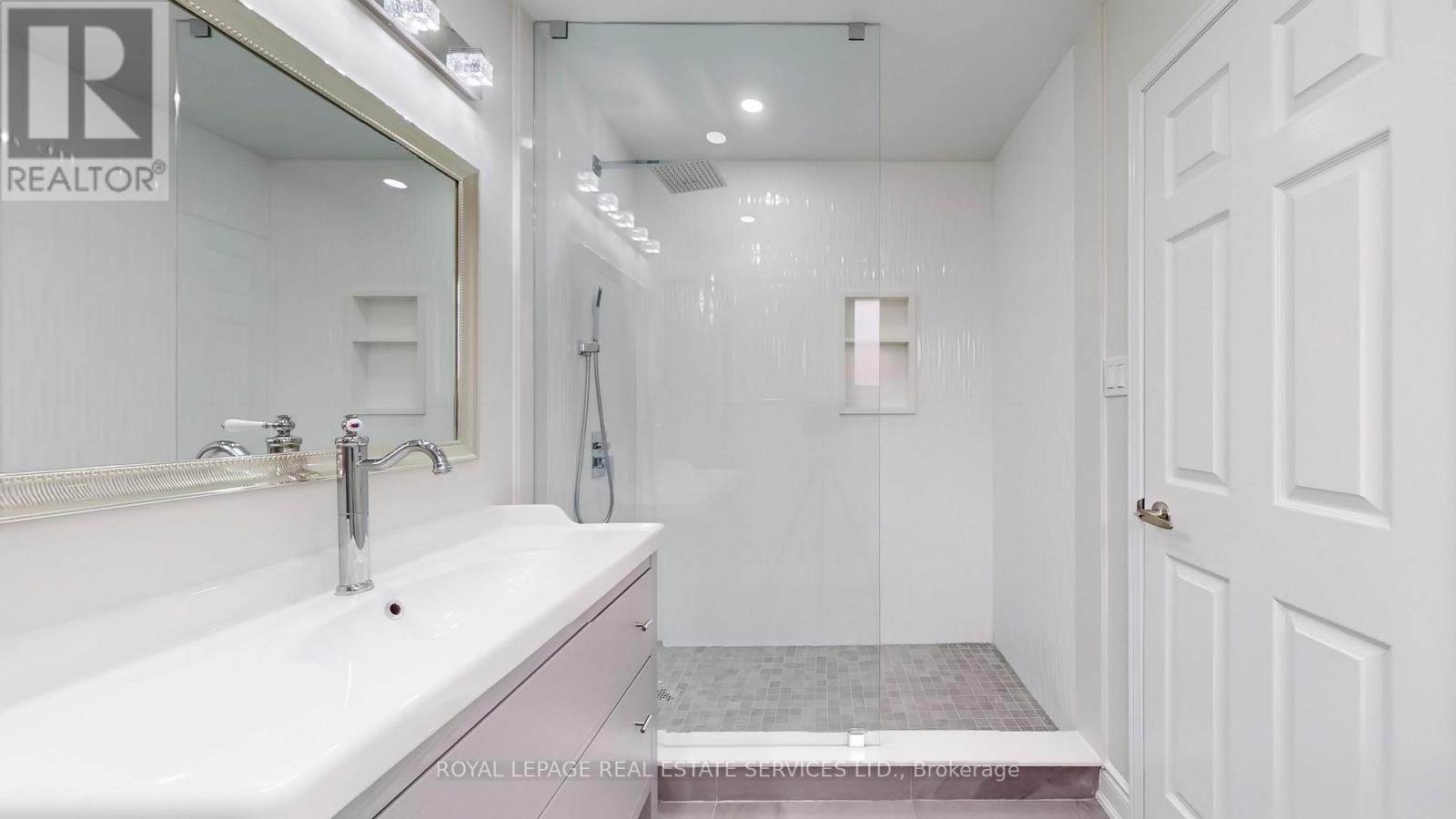 












57 HAVELOCK DRIVE

,
Brampton,




Ontario
L6W4A8

