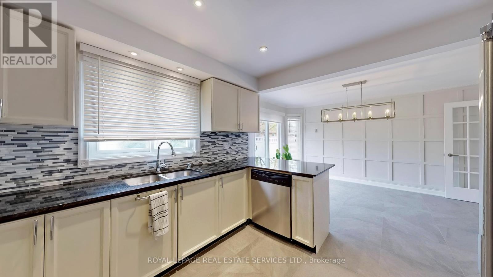 












57 HAVELOCK DRIVE

,
Brampton,




Ontario
L6W4A8


