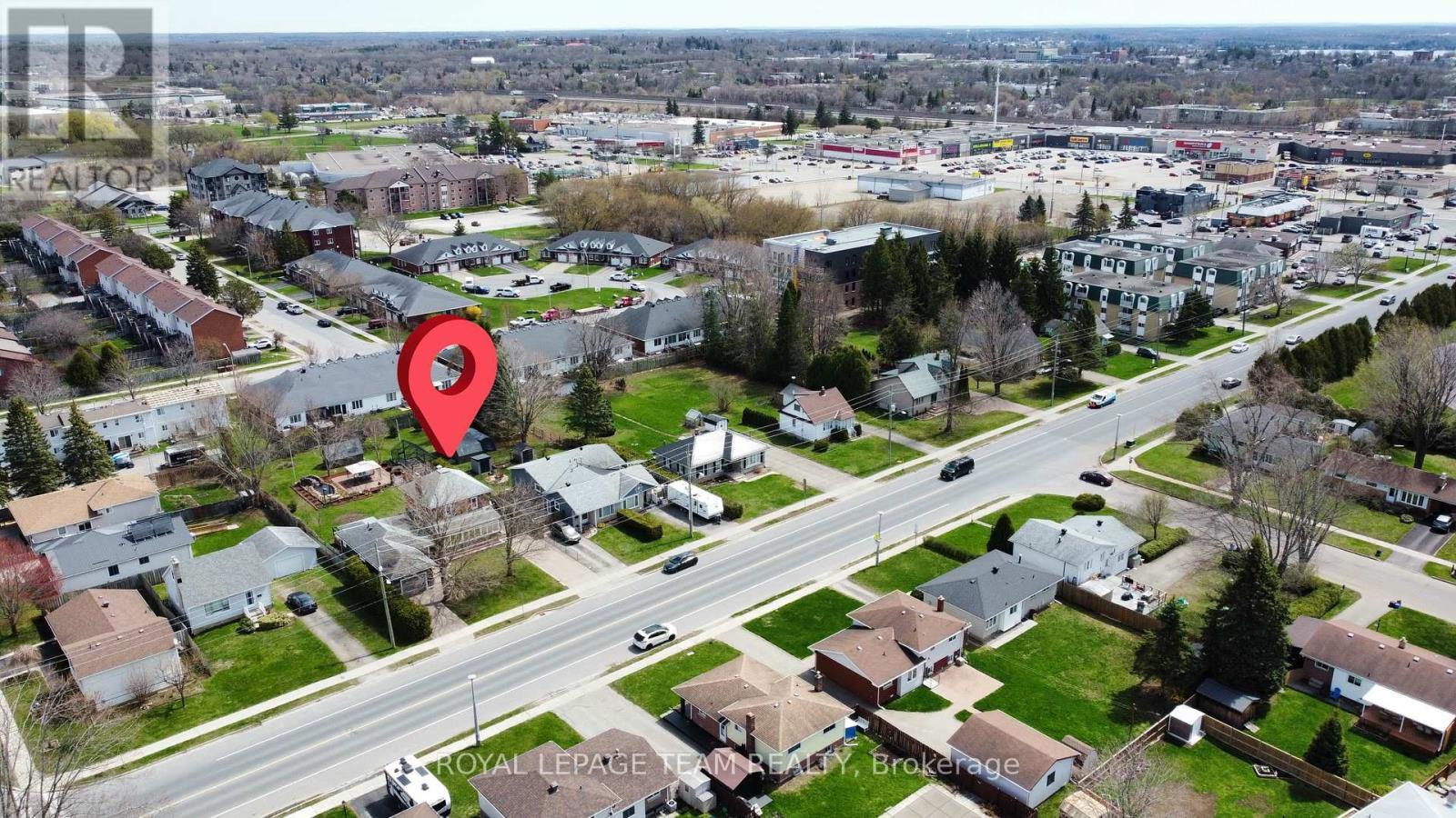 












47 WINDSOR DRIVE

,
Brockville,




Ontario
K6V3H7

