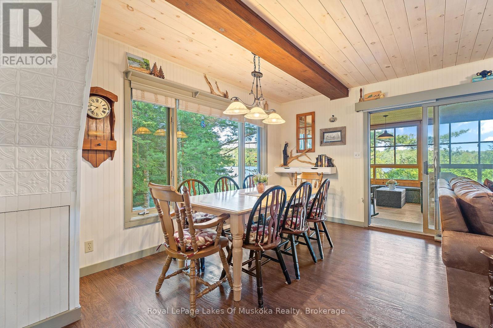 












1025 MCCABE ROAD

,
Lake of Bays (Mclean),




Ontario
P0B1A0

