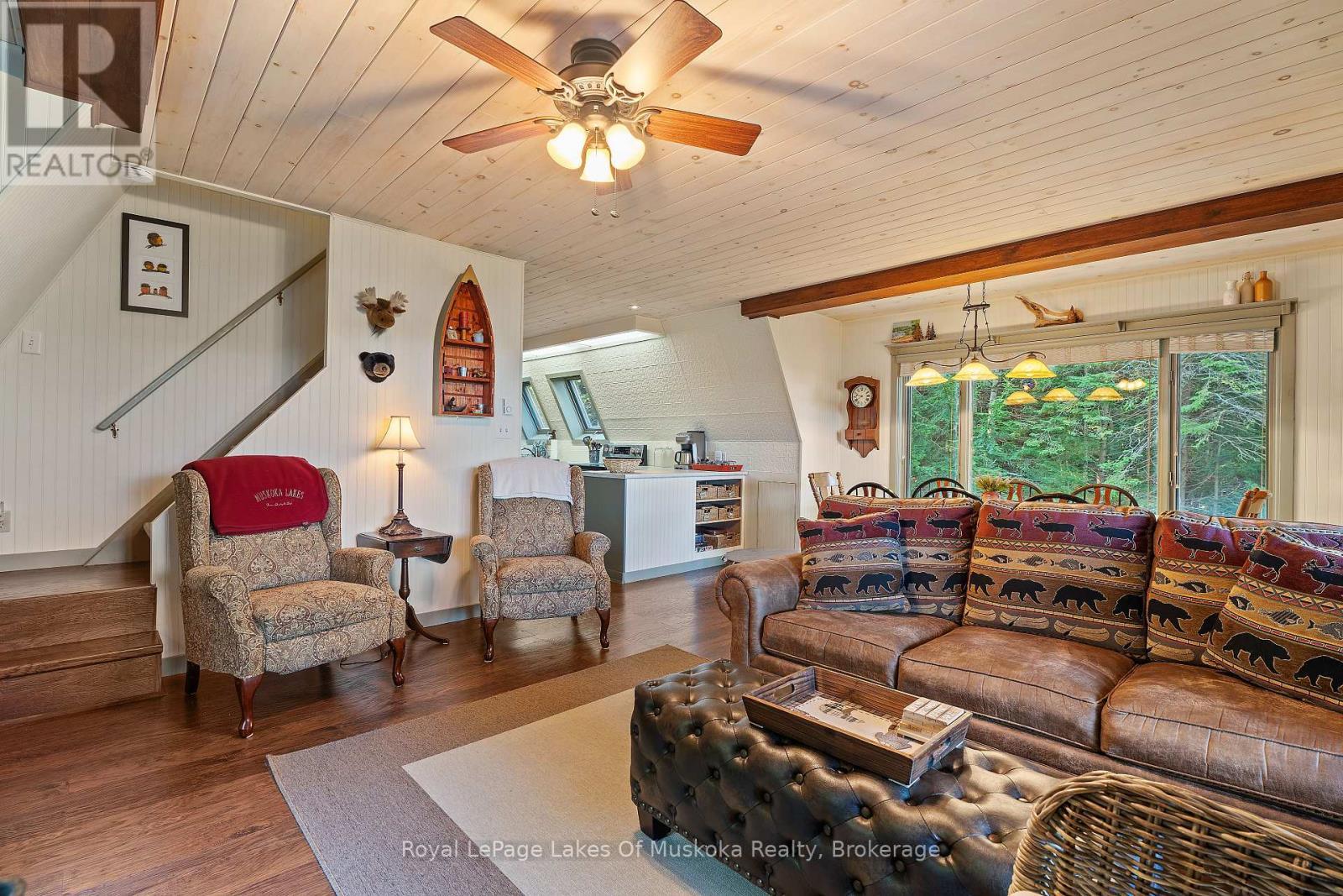 












1025 MCCABE ROAD

,
Lake of Bays (Mclean),




Ontario
P0B1A0

