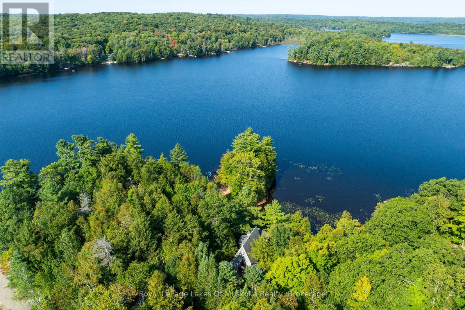 












1025 MCCABE ROAD

,
Lake of Bays (Mclean),




Ontario
P0B1A0

