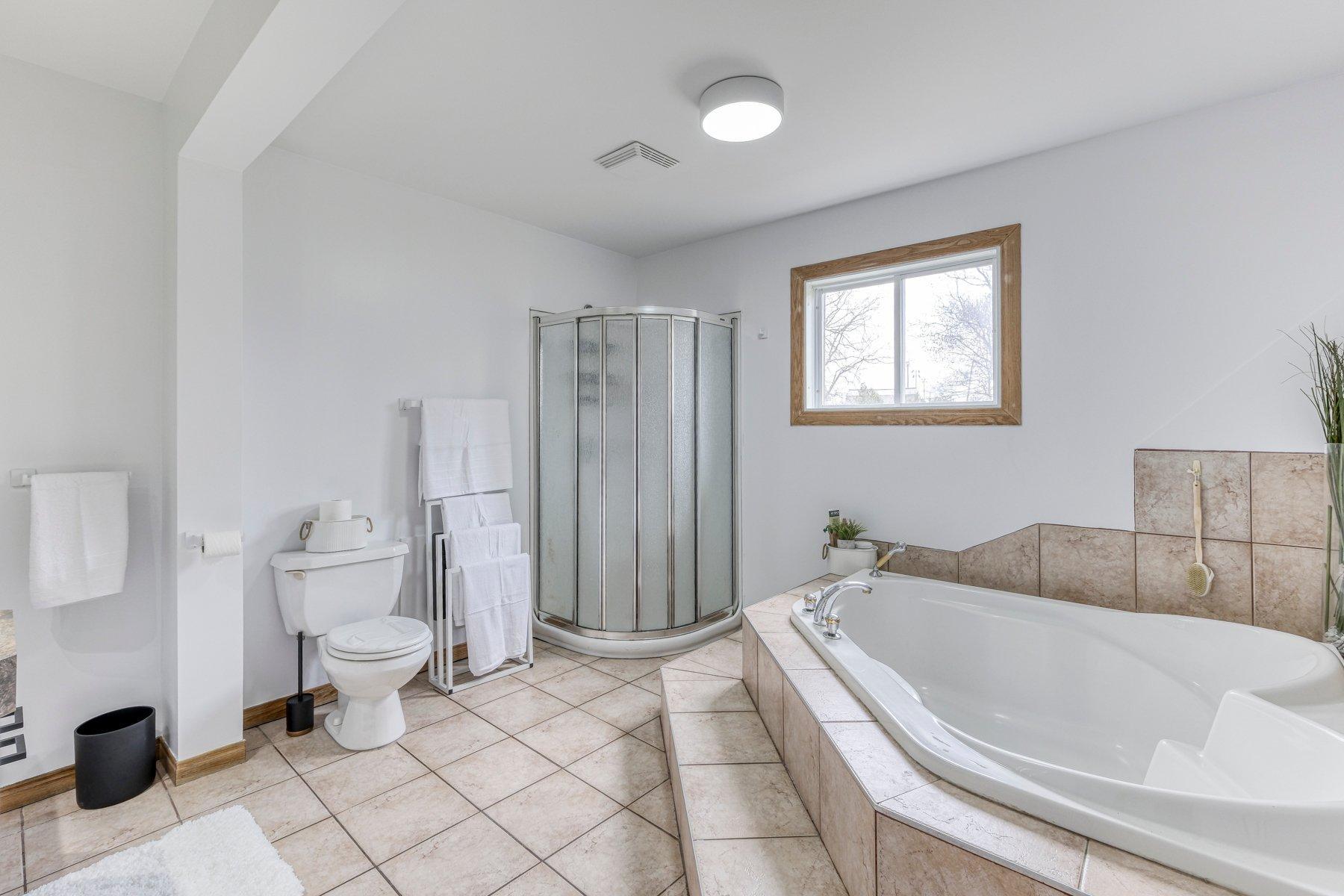 









371


Ch. Duhamel

,
Pincourt,




QC
J7W4E7

