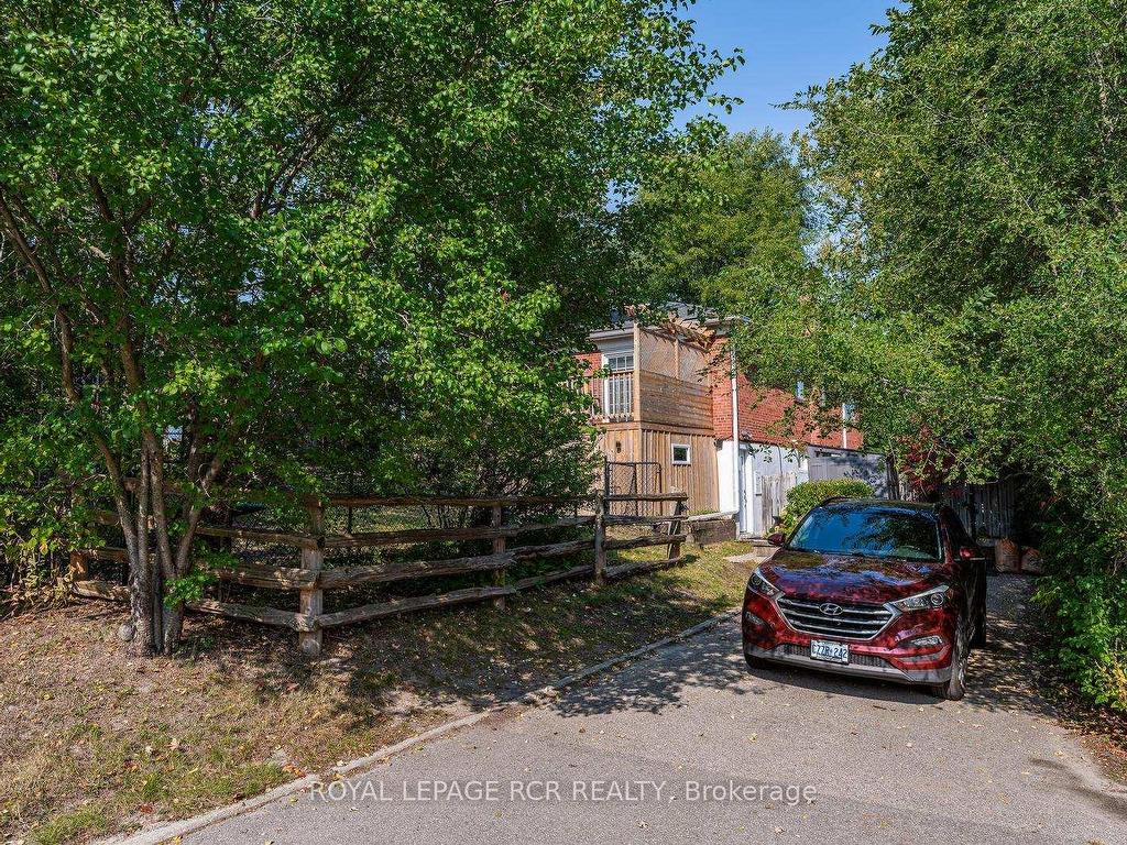 









27


Boothbay

Crescent,
Newmarket,




ON
L3Y 1X6

