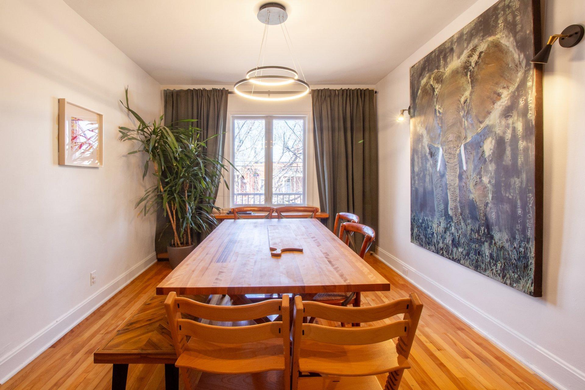 









8615


Rue Foucher

,
Montréal (Villeray/Saint-Michel/Parc-Extension),




QC
H2P2C3

