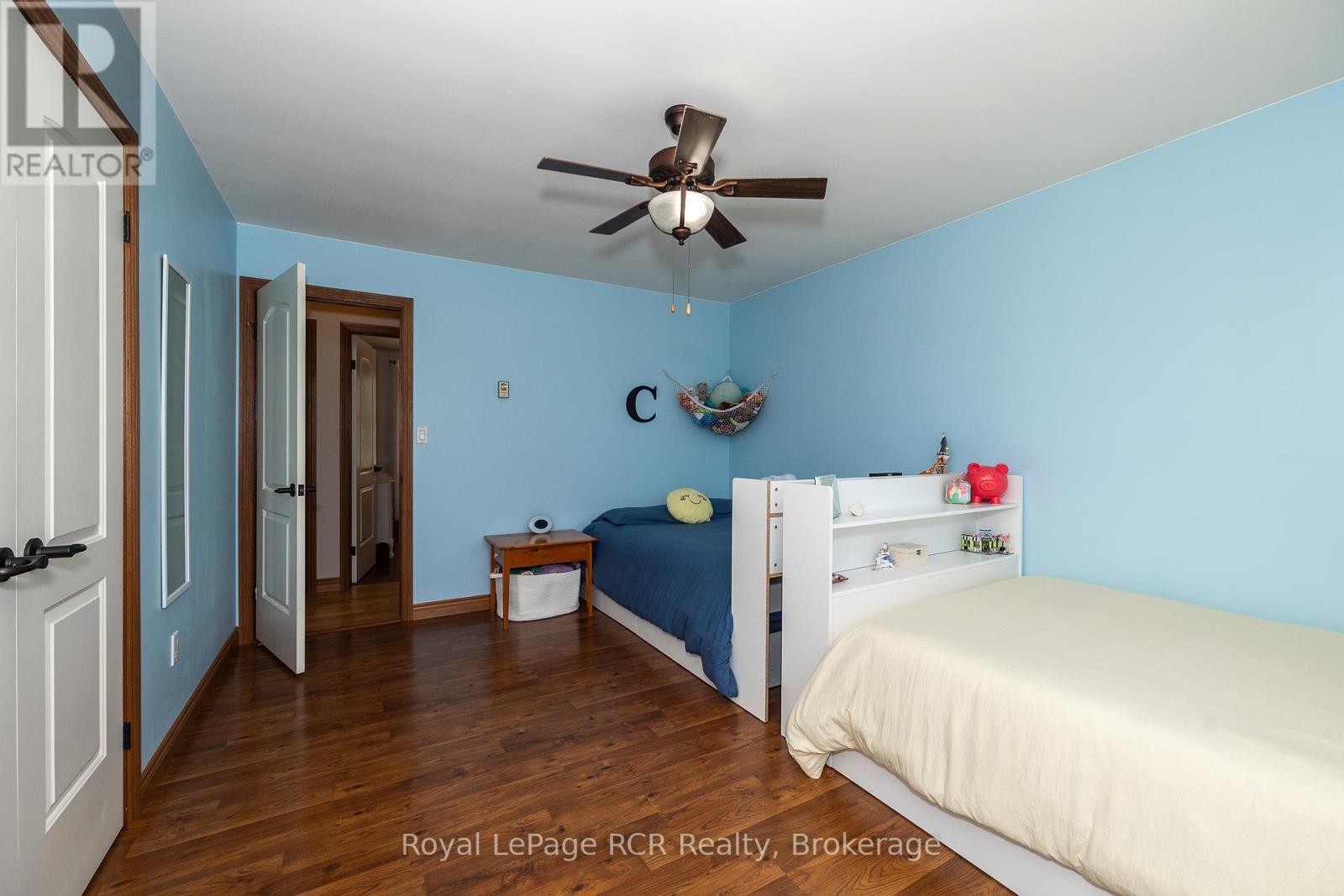 












37 ALICE STREET

,
South Bruce,




Ontario
N0H1A0

