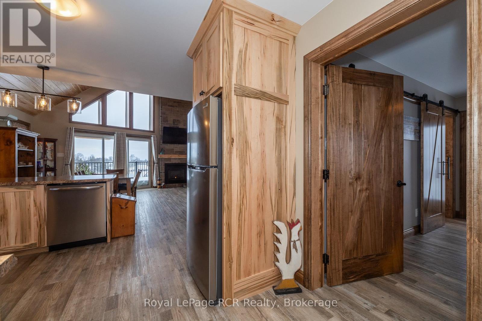 












742654 SIDEROAD 4 B

,
Chatsworth,







Ontario
N0H1G0

