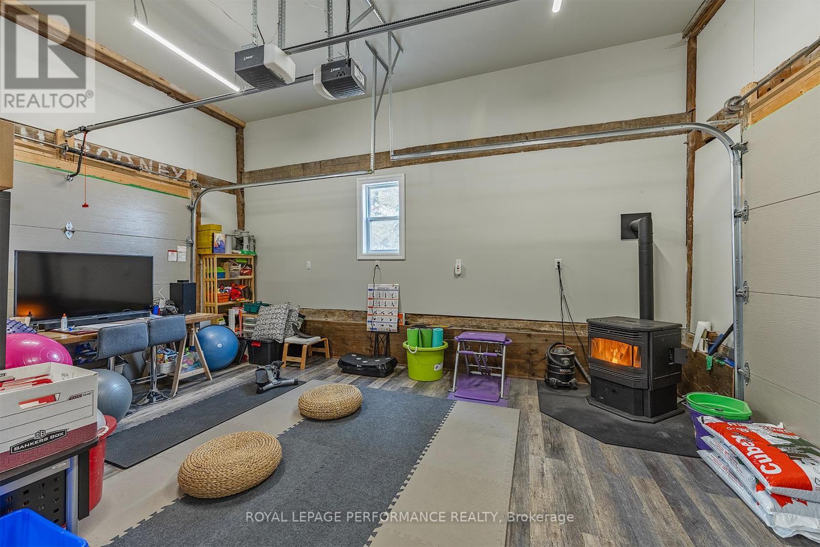 












363 HUFFMAN ROAD

,
Stone Mills (Stone Mills),




Ontario
K0K3N0

