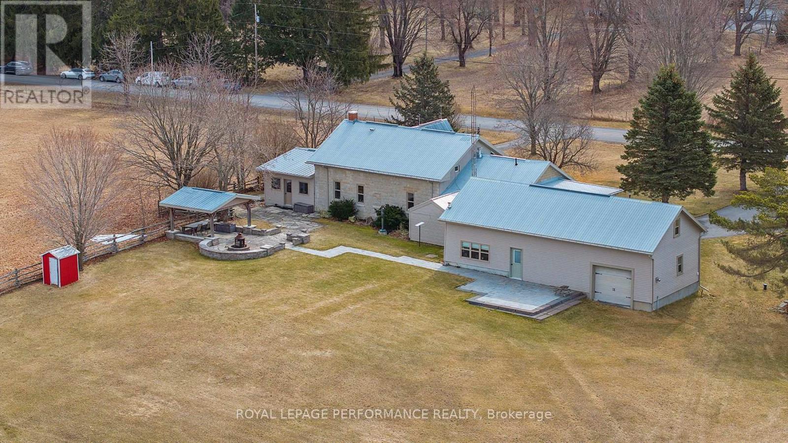 












363 HUFFMAN ROAD

,
Stone Mills (Stone Mills),




Ontario
K0K3N0

