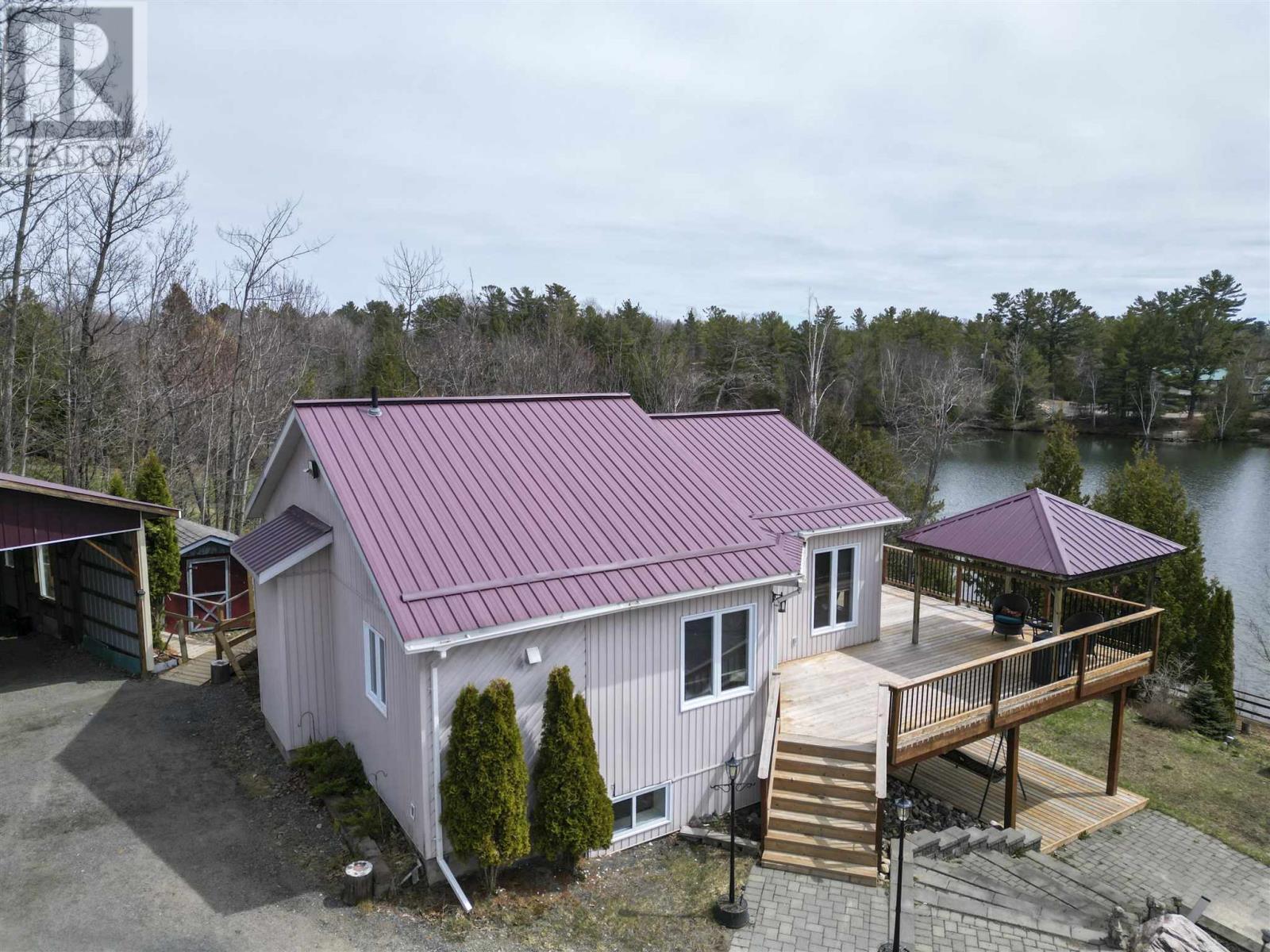 












1231 Lauzon Village RD

,
Algoma Mills,




Ontario
P0R1A0

