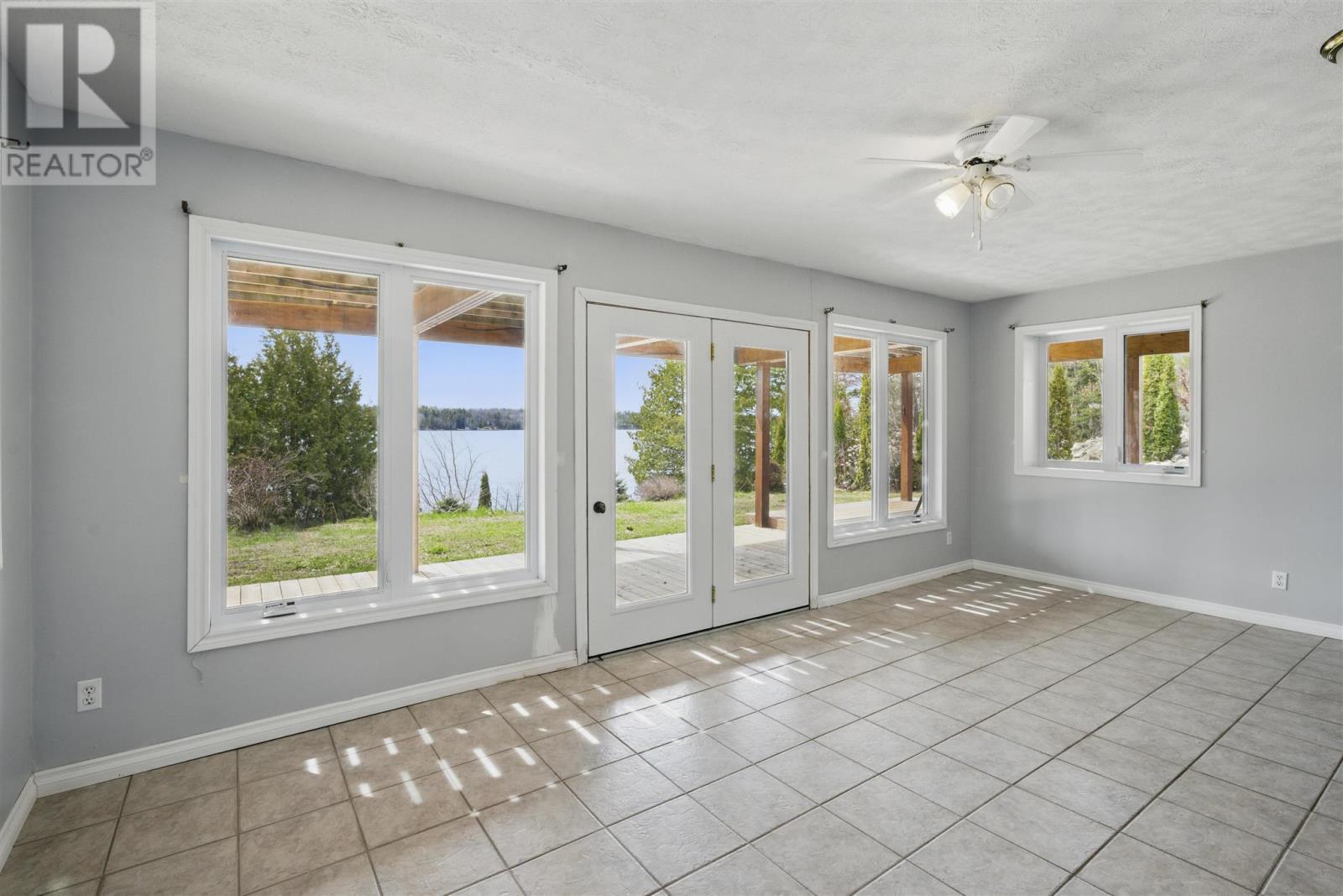 












1231 Lauzon Village RD

,
Algoma Mills,




Ontario
P0R1A0

