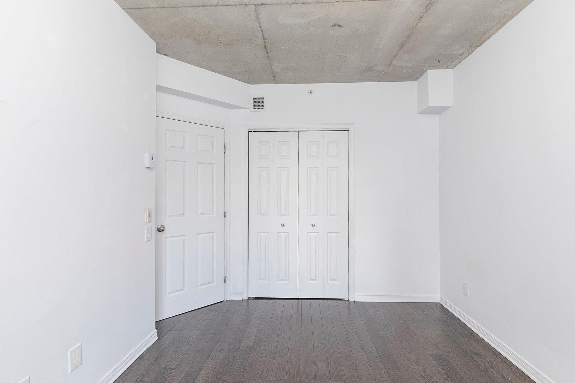 









1235


Rue Bishop

, 520,
Montréal (Ville-Marie),




QC
H3G0A6

