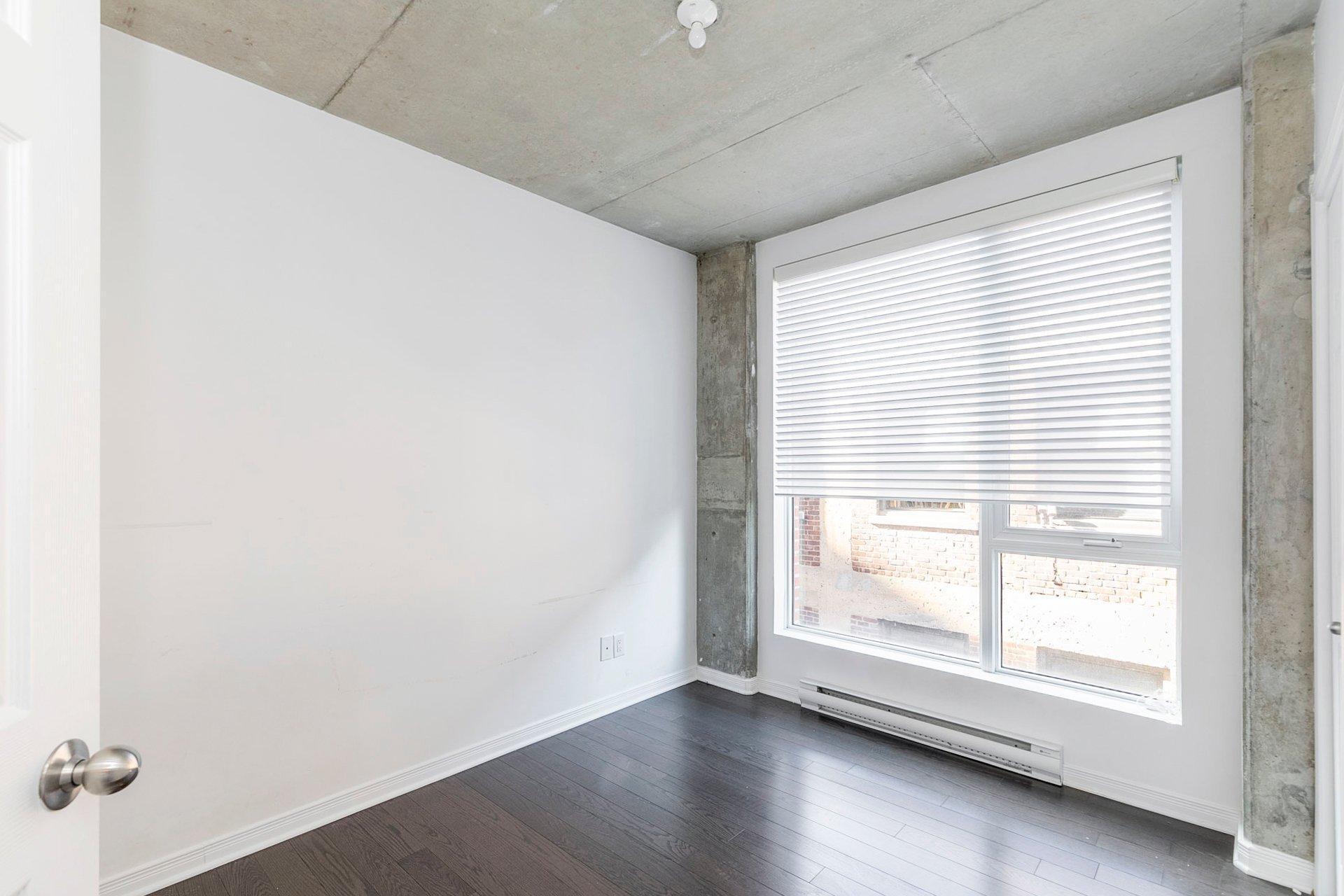 









1235


Rue Bishop

, 520,
Montréal (Ville-Marie),




QC
H3G0A6

