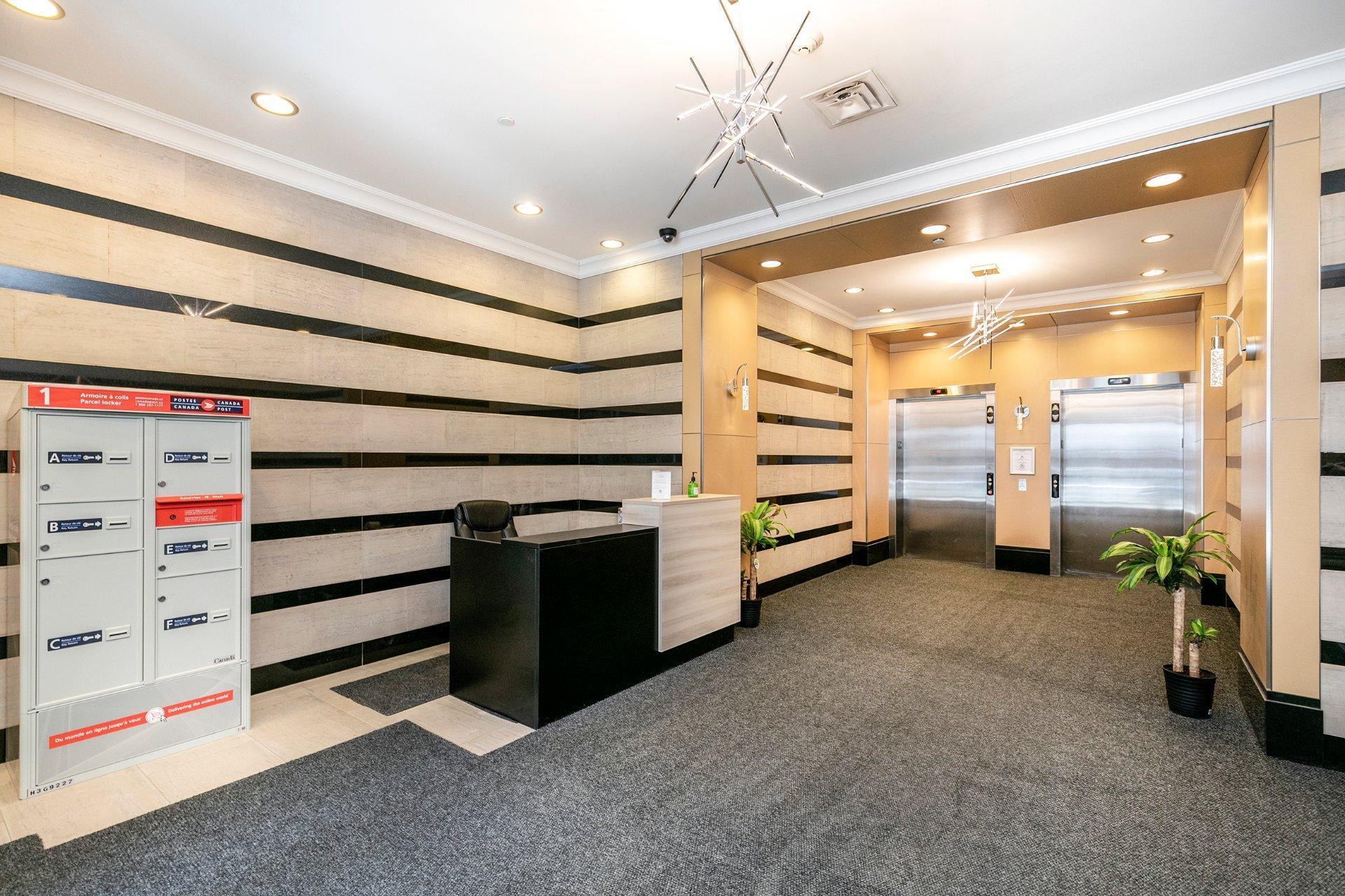 









1235


Rue Bishop

, 520,
Montréal (Ville-Marie),




QC
H3G0A6

