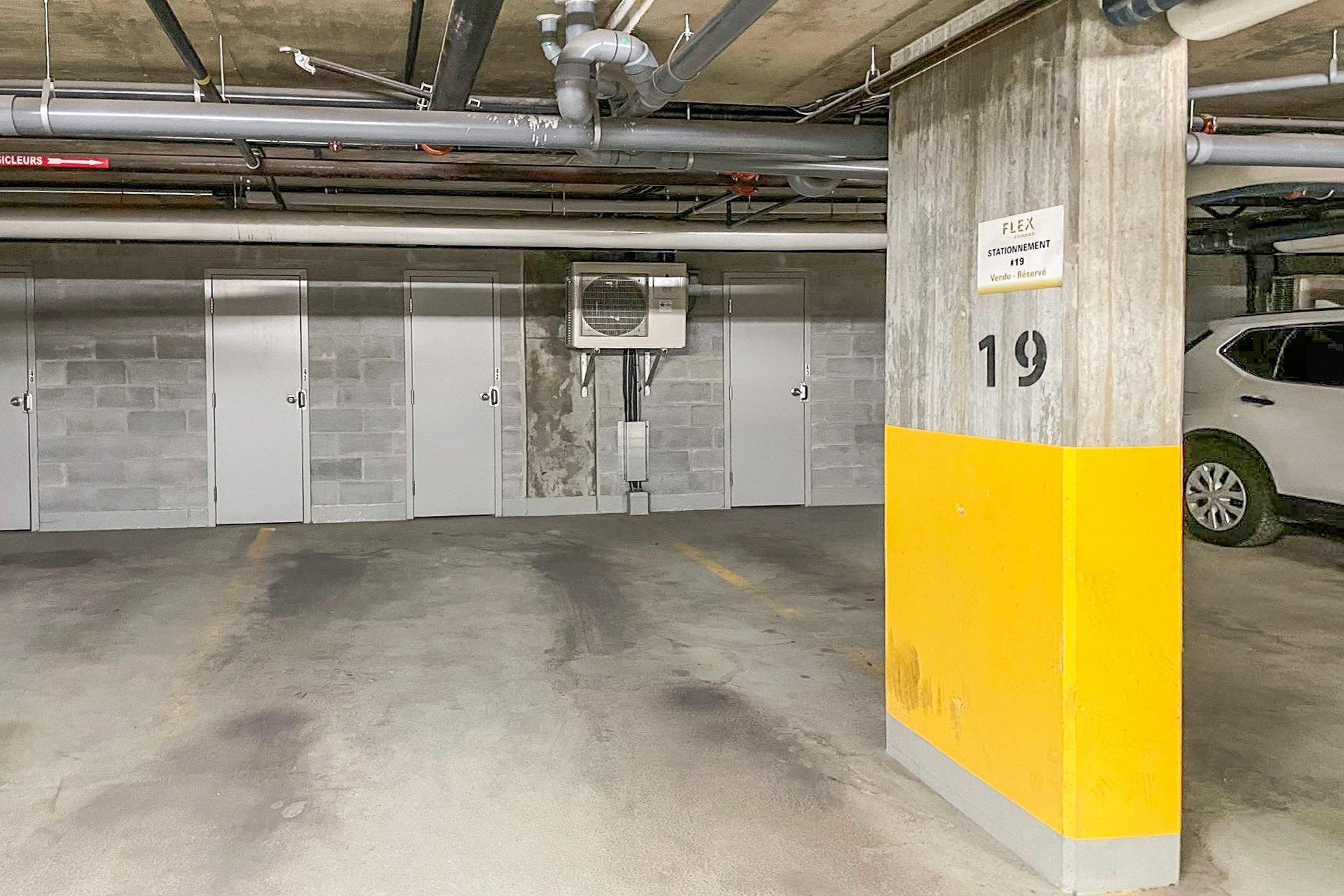 









1235


Rue Bishop

, 520,
Montréal (Ville-Marie),




QC
H3G0A6

