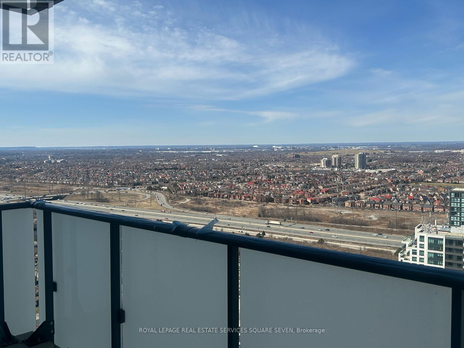 












3209 - 430 SQUARE ONE DRIVE

,
Mississauga,




Ontario
L5B0L6


