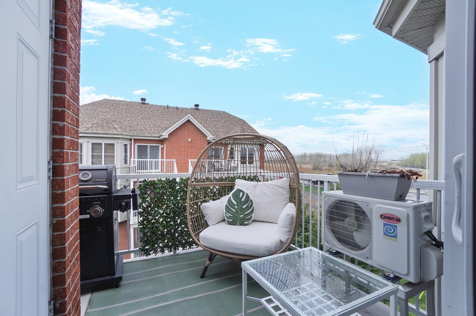 









6775


Av. Raoul

, 8,
Longueuil (Saint-Hubert),




QC
J3Y0A9

