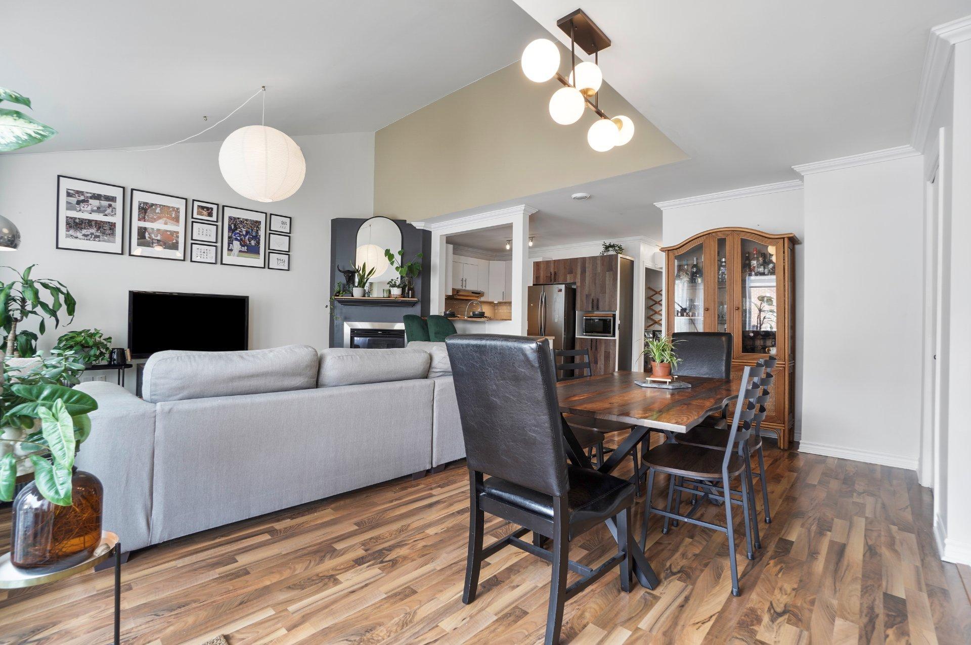 









6775


Av. Raoul

, 8,
Longueuil (Saint-Hubert),




QC
J3Y0A9

