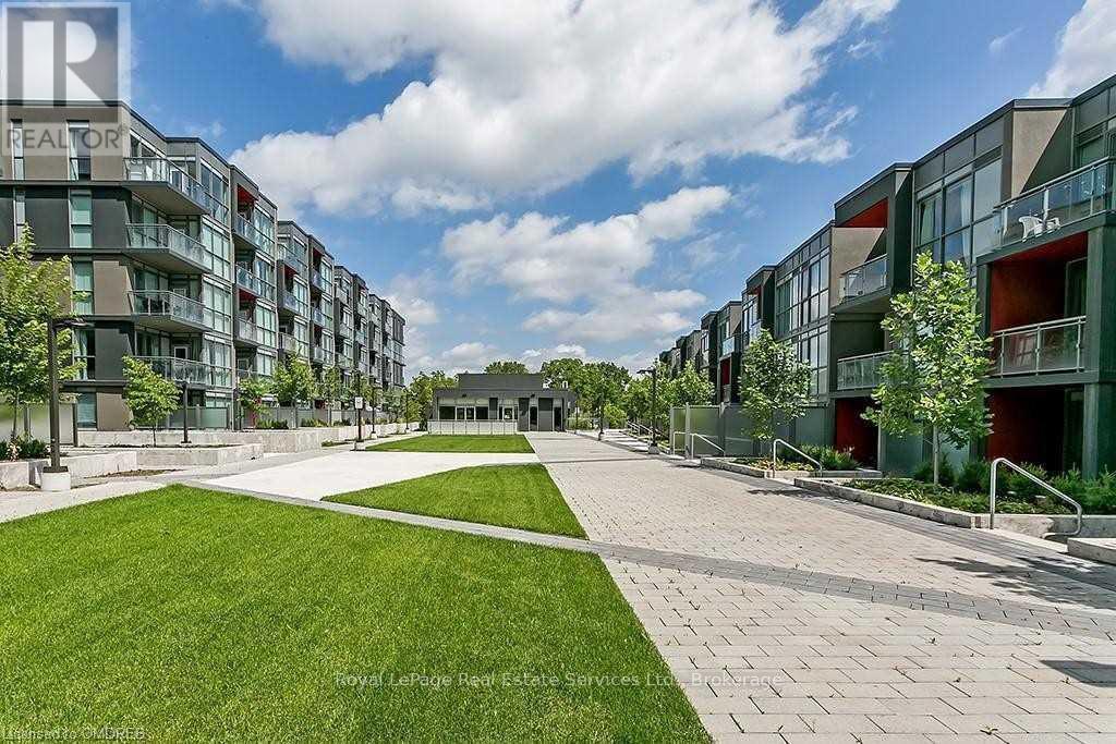 












405 - 5230 DUNDAS STREET

,
Burlington (Orchard),




Ontario
L7L0J5

