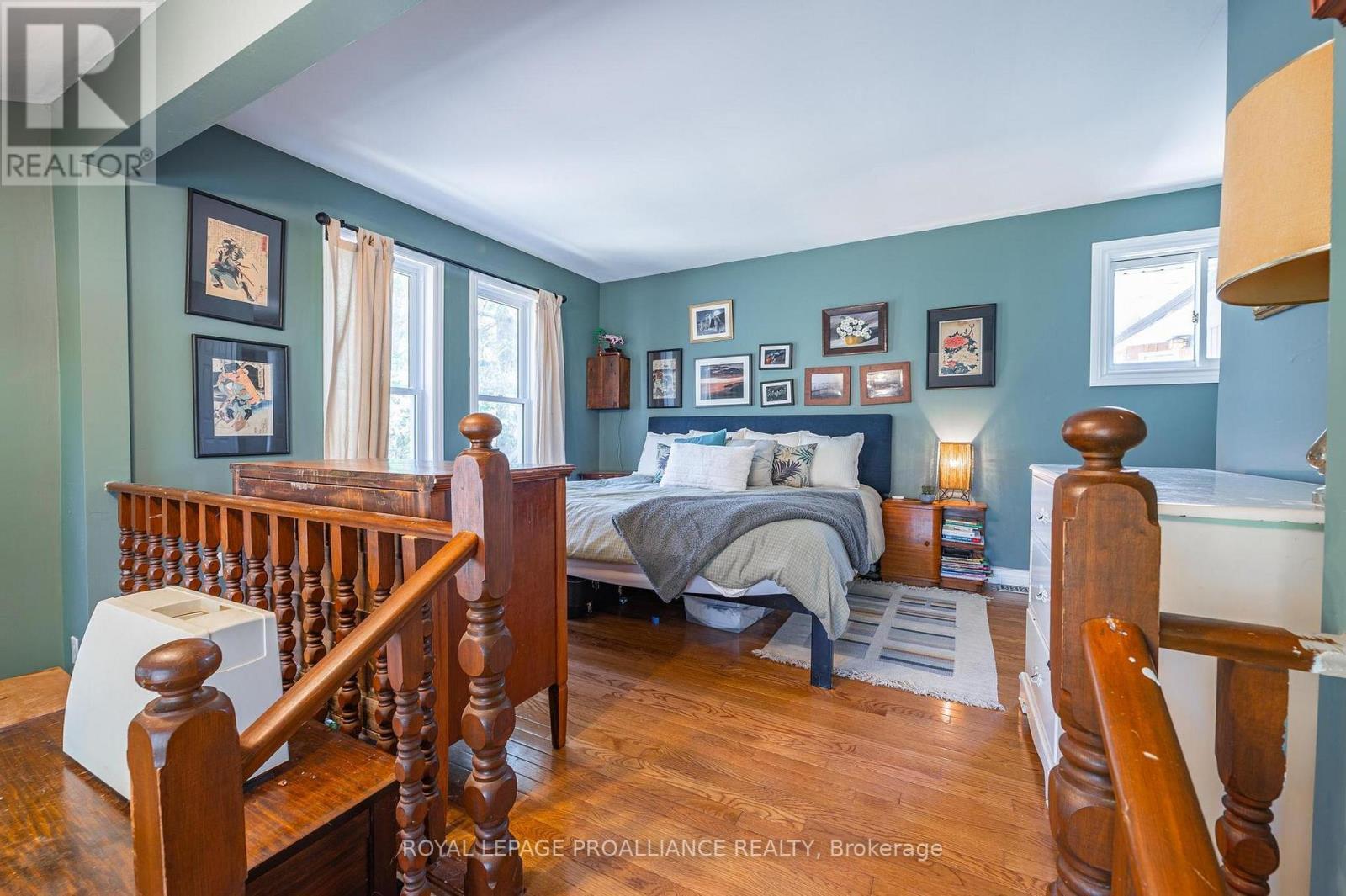 












280 PRESQU'ILE PARKWAY

,
Brighton,




Ontario
K0K1H0

